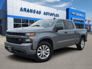 Used 2021 Chevrolet Silverado 1500 Custom image 1