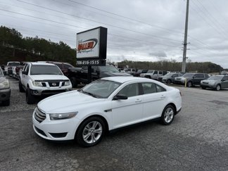Used 2016 Ford Taurus SE image 1