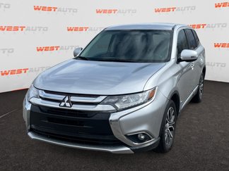 Used 2018 Mitsubishi Outlander SE image 1