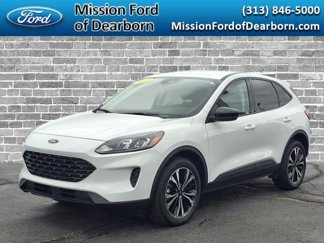 Used 2022 Ford Escape SE w/ SE Sport Appearance Package image 1