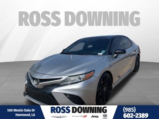 Used 2019 Toyota Camry image 1
