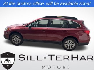 Used 2017 Subaru Outback 2.5i image 1