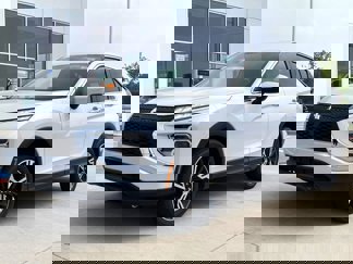 Used 2024 Mitsubishi Eclipse Cross SEL video 2