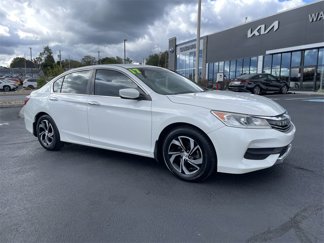 Used 2017 Honda Accord LX image 1