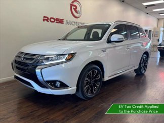 Used 2018 Mitsubishi Outlander SEL image 1