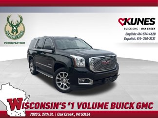 Used 2015 GMC Yukon Denali w/ Touring Package image 1