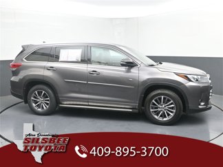 Used 2018 Toyota Highlander XLE image 1