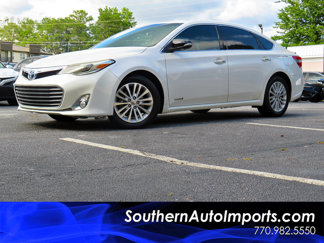 Used 2014 Toyota Avalon Limited image 1