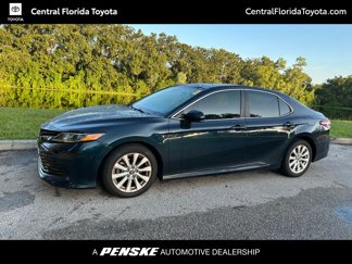 Used 2020 Toyota Camry LE image 1