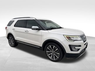 Used 2017 Ford Explorer Platinum image 1