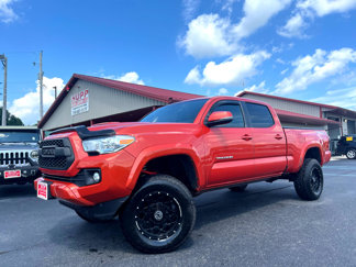 Used 2016 Toyota Tacoma TRD Sport image 1