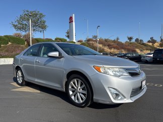 Used 2012 Toyota Camry XLE image 1