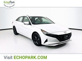 Used 2023 Hyundai Elantra SEL image 1