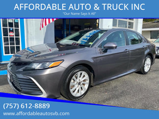 Used 2021 Toyota Camry LE image 1