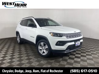 Used 2022 Jeep Compass Latitude w/ Convenience Group image 1