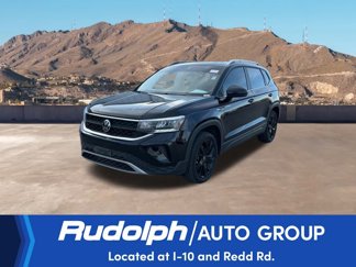 Used 2022 Volkswagen Taos SE image 1