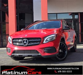 Used 2019 Mercedes-Benz GLA 250 4MATIC w/ AMG Line Exterior image 1