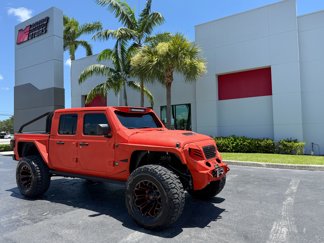 Used 2022 Jeep Gladiator Sport image 1