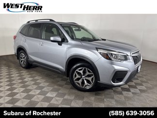Used 2019 Subaru Forester Premium image 1