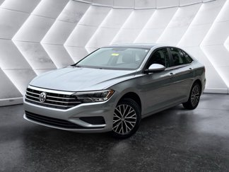 Certified 2021 Volkswagen Jetta SE w/ SE Cold Weather Package image 1