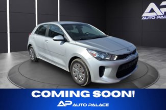 Used 2020 Kia Rio S image 1