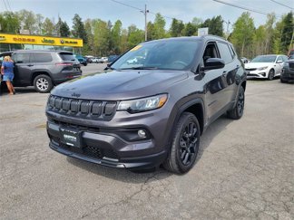 Used 2022 Jeep Compass Altitude w/ Convenience Group image 1