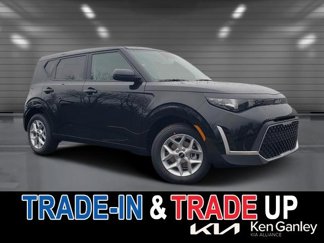 New 2025 Kia Soul LX image 1