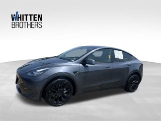 Used 2023 Tesla Model Y Long Range image 1