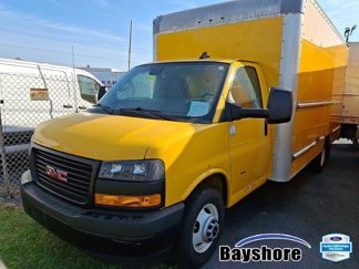 Used 2021 GMC Savana 3500 Extended w/ Power Convenience Package image 1