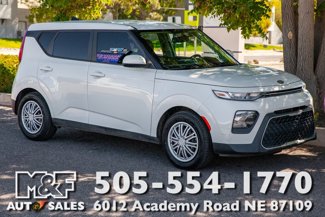 Used 2021 Kia Soul LX image 1