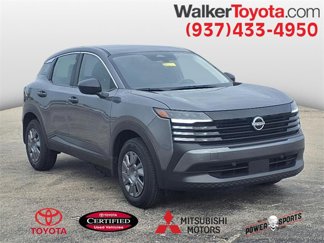 Used 2025 Nissan Kicks S image 1