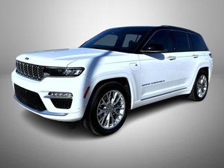 Used 2023 Jeep Grand Cherokee Summit w/ Luxury Tech Group V image 1