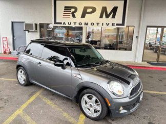 Used 2010 MINI Cooper S image 1