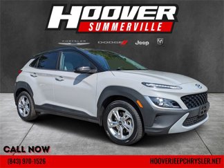 Used 2022 Hyundai Kona SEL image 1