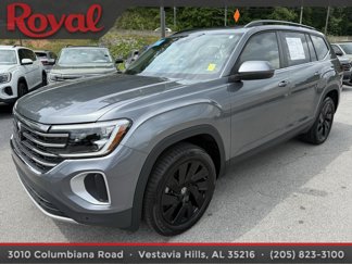 Certified 2024 Volkswagen Atlas SE w/ Panoramic Sunroof Package image 1