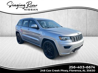 Used 2019 Jeep Grand Cherokee Altitude image 1