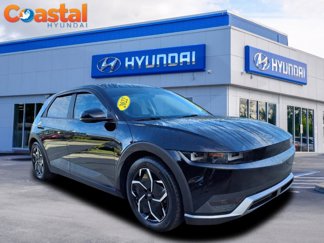 Used 2022 Hyundai Ioniq 5 SE image 1