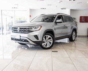 Used 2021 Volkswagen Atlas SE w/ Towing Package image 1
