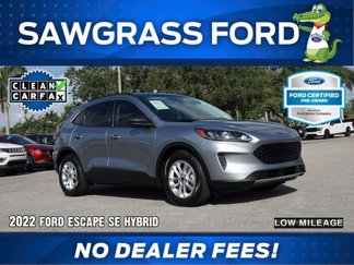 Used 2022 Ford Escape SE w/ Cold Weather Package image 1