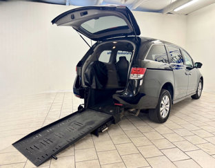 Used 2016 Honda Odyssey EX-L image 1