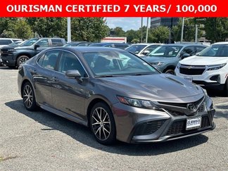 Used 2023 Toyota Camry SE image 1