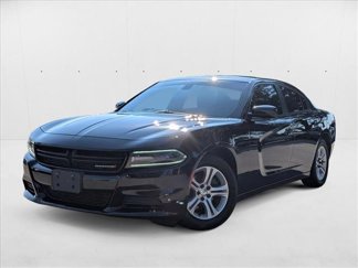 Used 2018 Dodge Charger SXT image 1