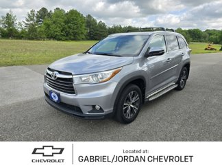 Used 2016 Toyota Highlander XLE image 1