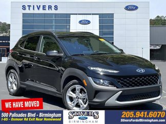 Used 2022 Hyundai Kona SEL image 1