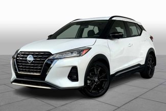 Used 2024 Nissan Kicks SR image 1