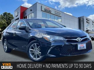 Used 2015 Toyota Camry SE image 1
