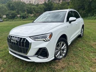 Used 2023 Audi Q3 2.0T Premium image 1