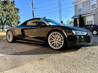 Used 2017 Audi R8 V10 image 1