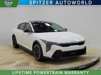 New 2025 Kia K4 GT-Line image 1