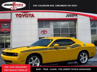 Used 2010 Dodge Challenger R/T image 1